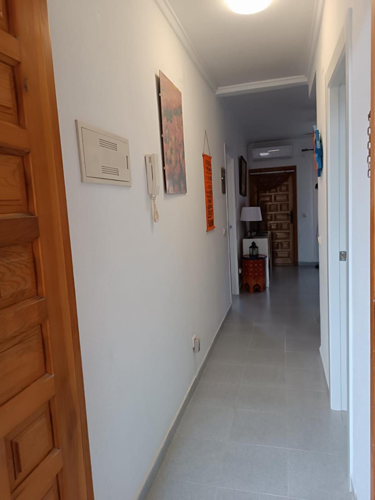 Residencia Alhambra Los Cisnes Torrevieja Buitenkant foto