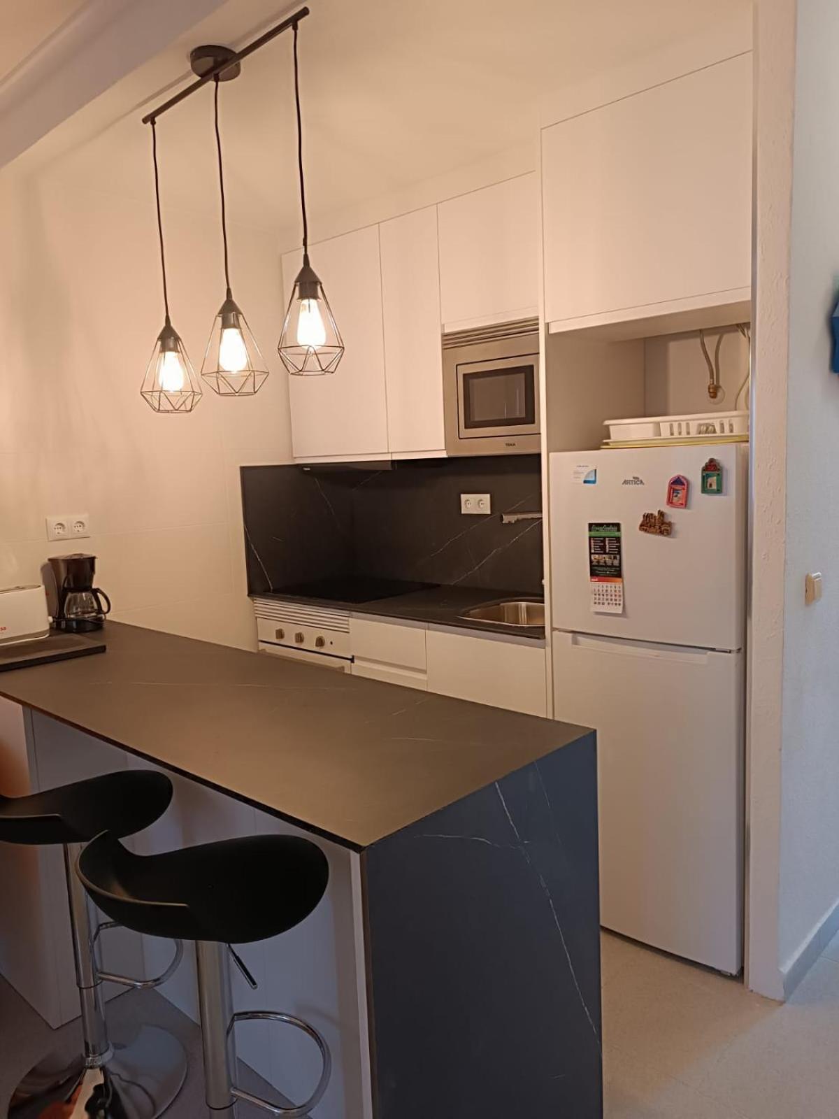 Residencia Alhambra Los Cisnes Torrevieja Buitenkant foto
